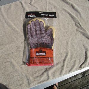 Star War Celebration 2017 Ponda Baba Oven Mitt